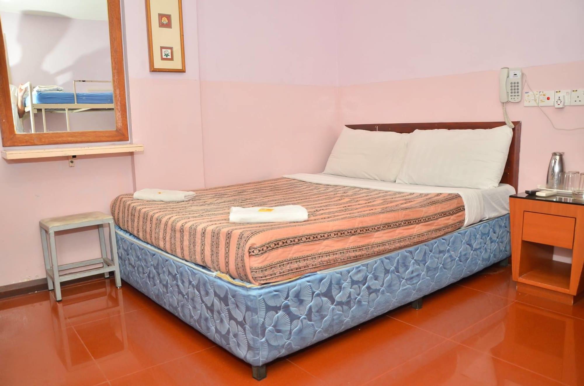 J &J Hotel Kota Kinabalu Eksteriør bilde