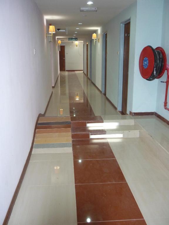 J &J Hotel Kota Kinabalu Eksteriør bilde