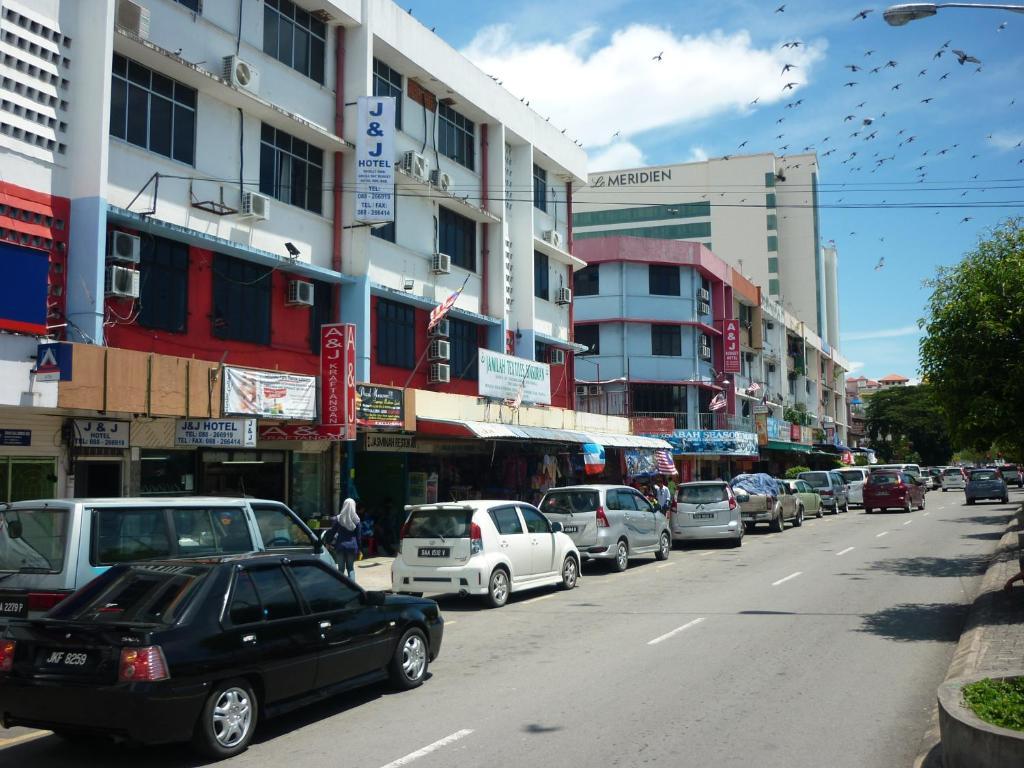 J &J Hotel Kota Kinabalu Eksteriør bilde